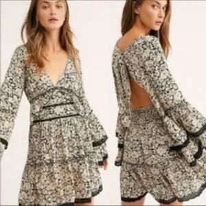 Free People Kristall Floral Bell Sleeve Mini Dress Small